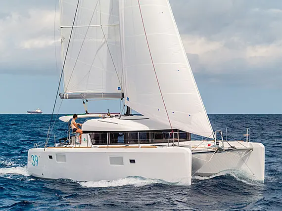 Bareboat Catamaran Lagoon 39 2016 Bob Cat - details