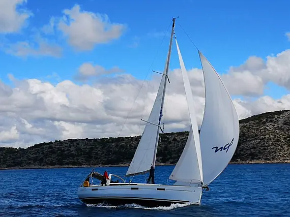 Bareboat Sail boat Oceanis 45 Neška II  - details
