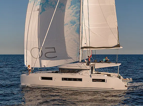 Mit Crew Catamaran Lagoon 50 Zuzo 1ST - details