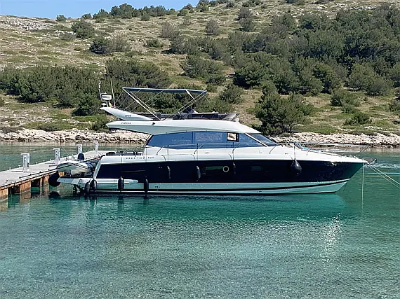 Mit Crew Motoryacht Prestige 500 Fly Serendipity I - details